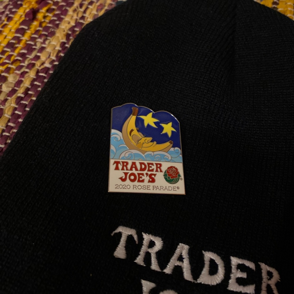 COPY - Trader Joe’s 2020 rose parade pin